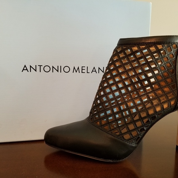 Booties - Picture 4 of 4